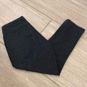 Lucy workout Capri pants